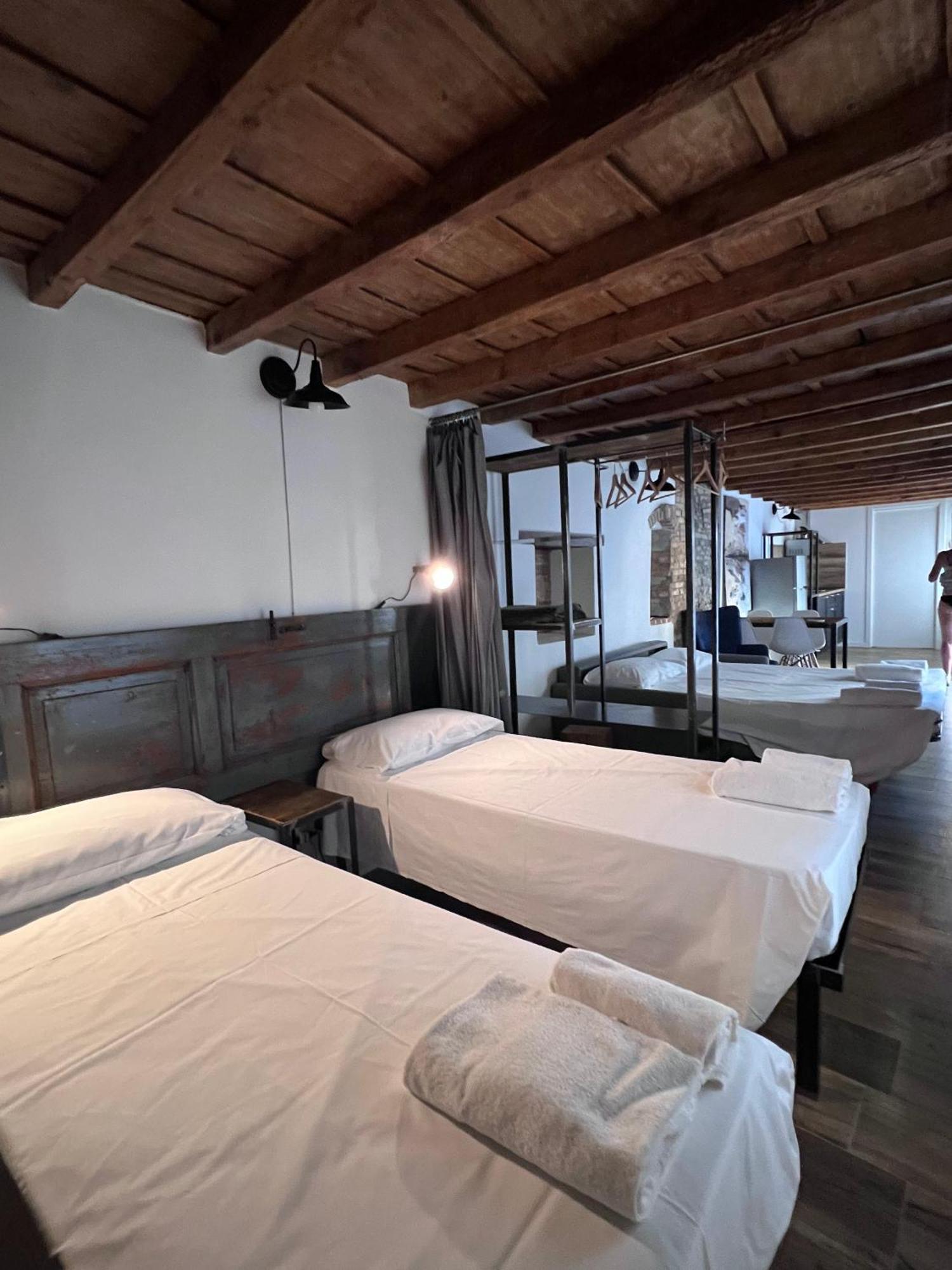 Borgovivo Il Tuo Loft In Centro Citta Appartement Bergamo Buitenkant foto
