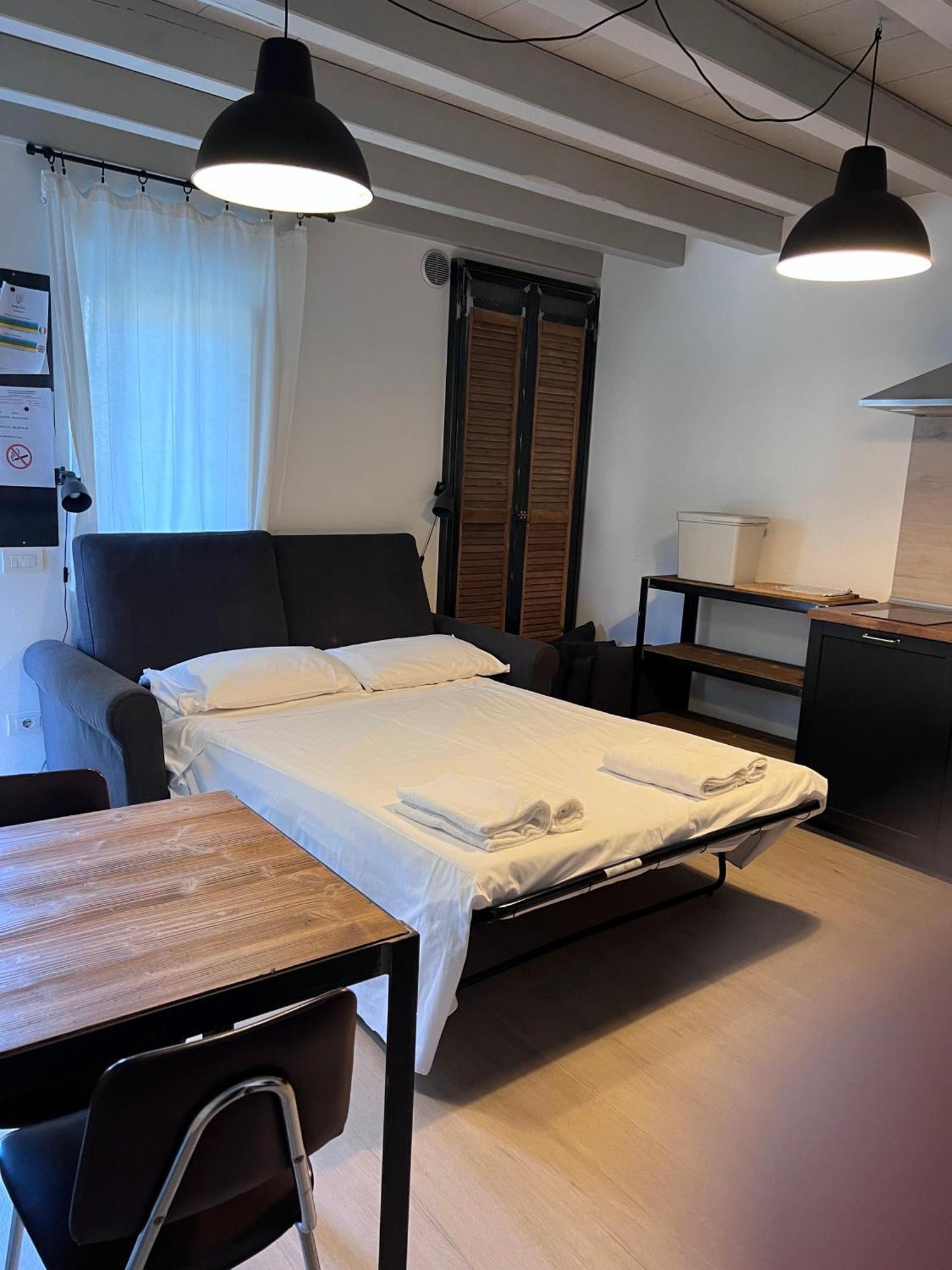 Borgovivo Il Tuo Loft In Centro Citta Appartement Bergamo Buitenkant foto